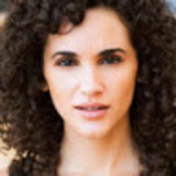 Meet your Posher, Jade - Picture 1 of 1